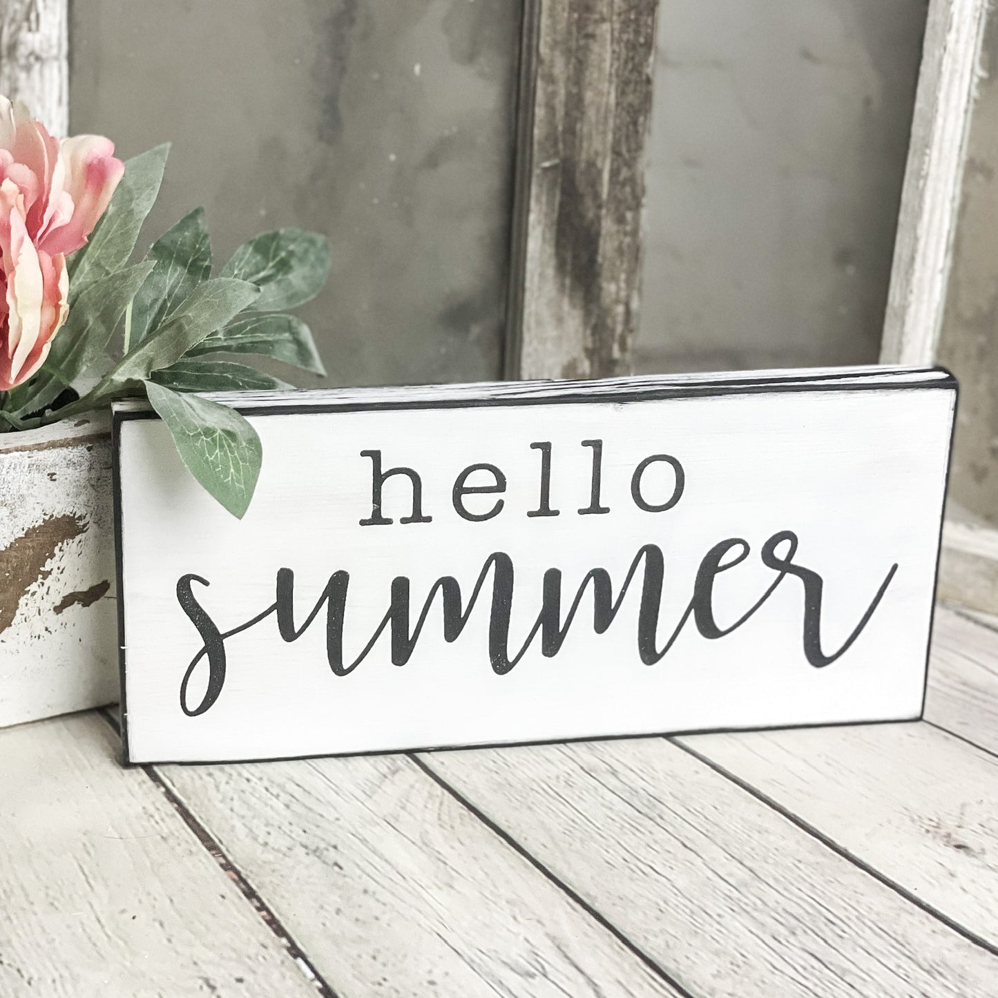 Hello Summer - wood sign