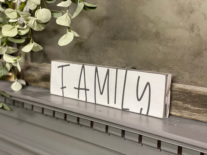 Family - Simple Wood Sign