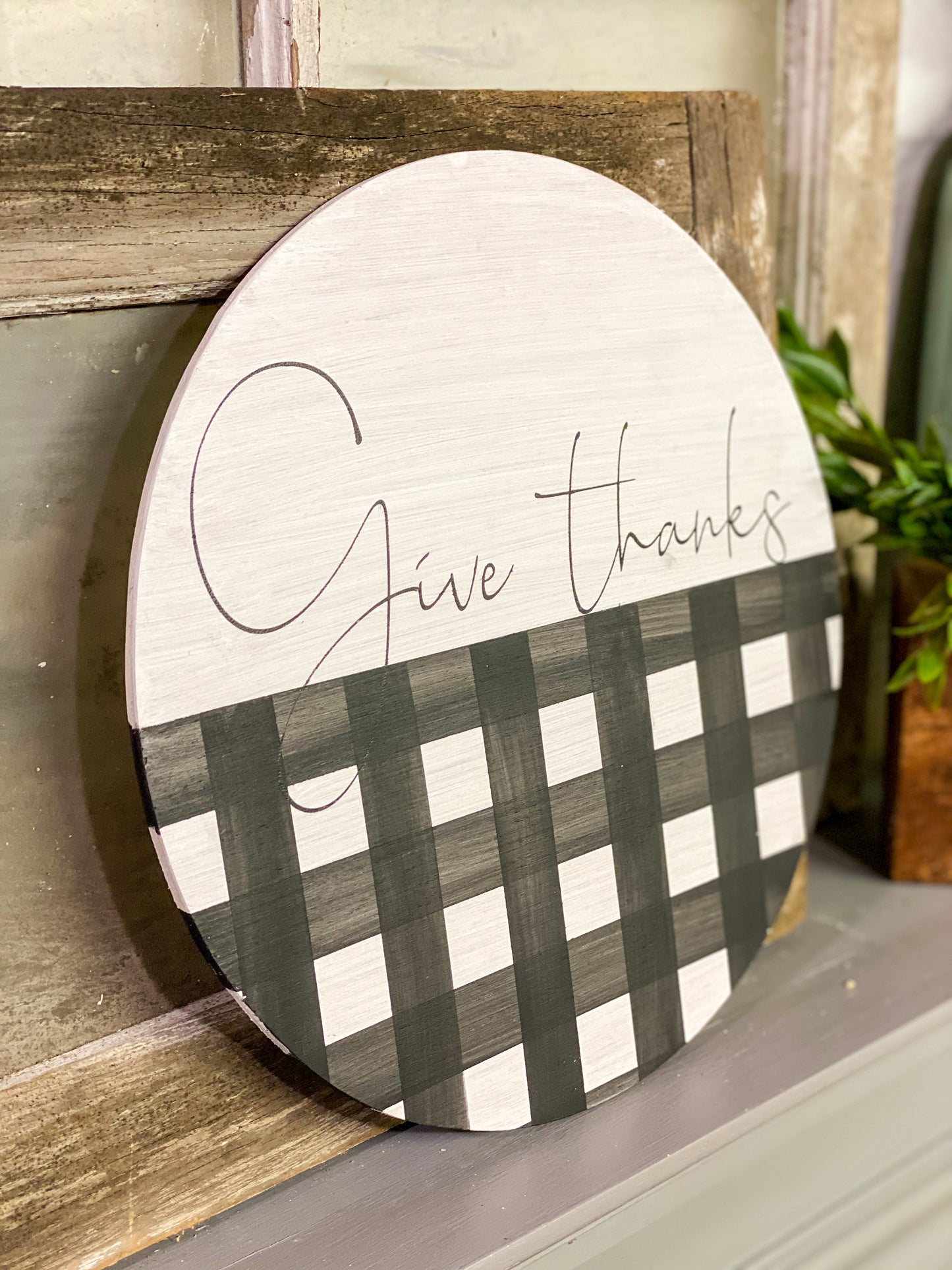Give Thanks Round Wood Sign