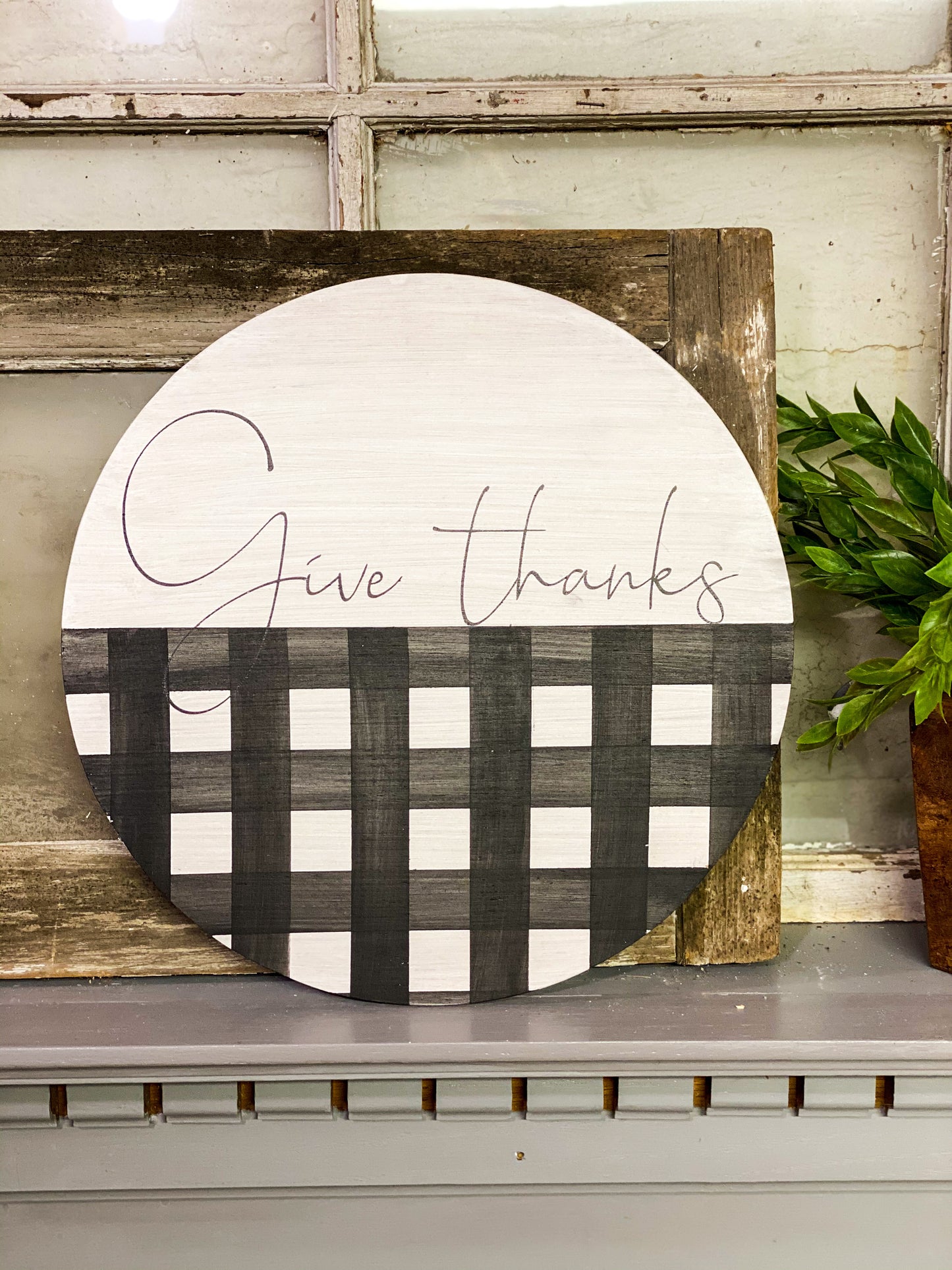 Give Thanks Round Wood Sign